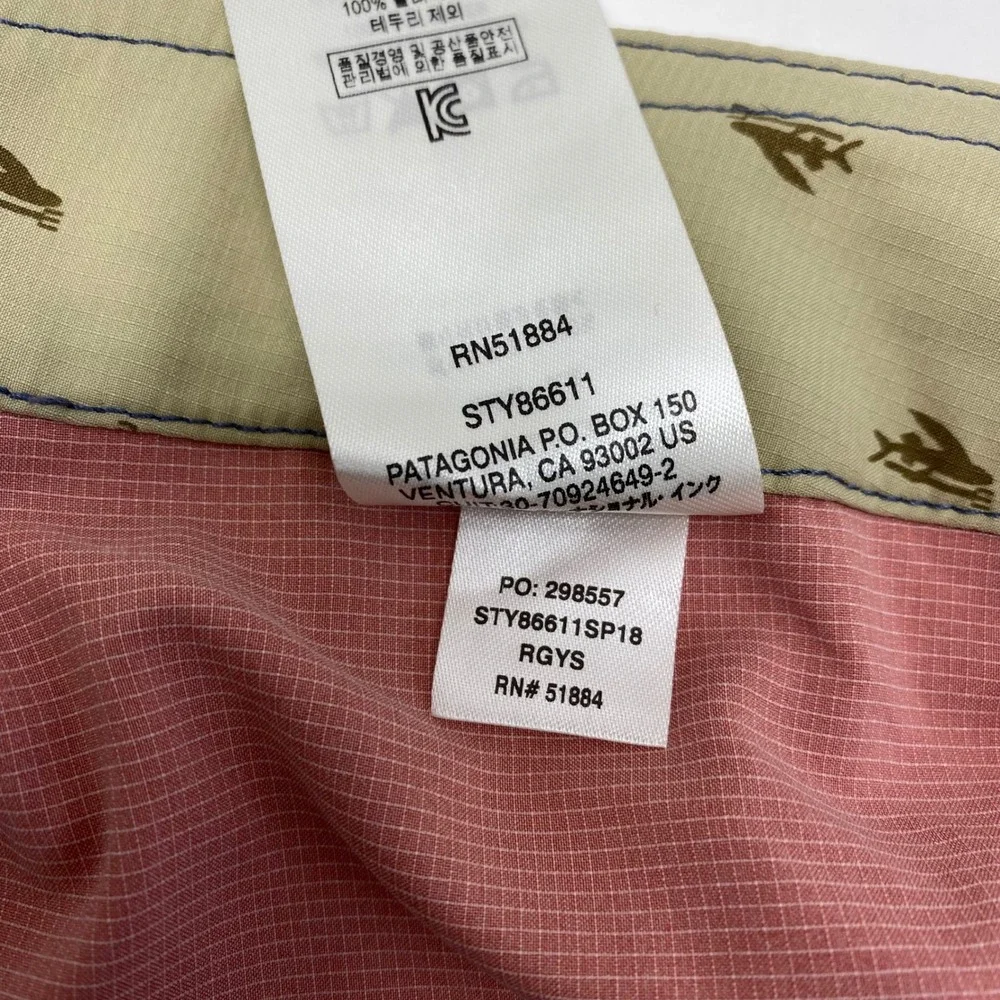 Patagonia Stretch Planing Board Shorts Mens 30 Red Striped 86611SP18 Swim Trunks